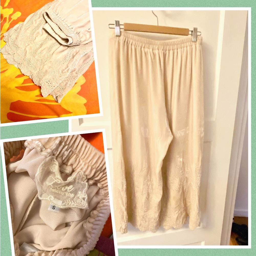 EUC Johnny Was embroidered scallop hem velvet pants wide leg Sz S